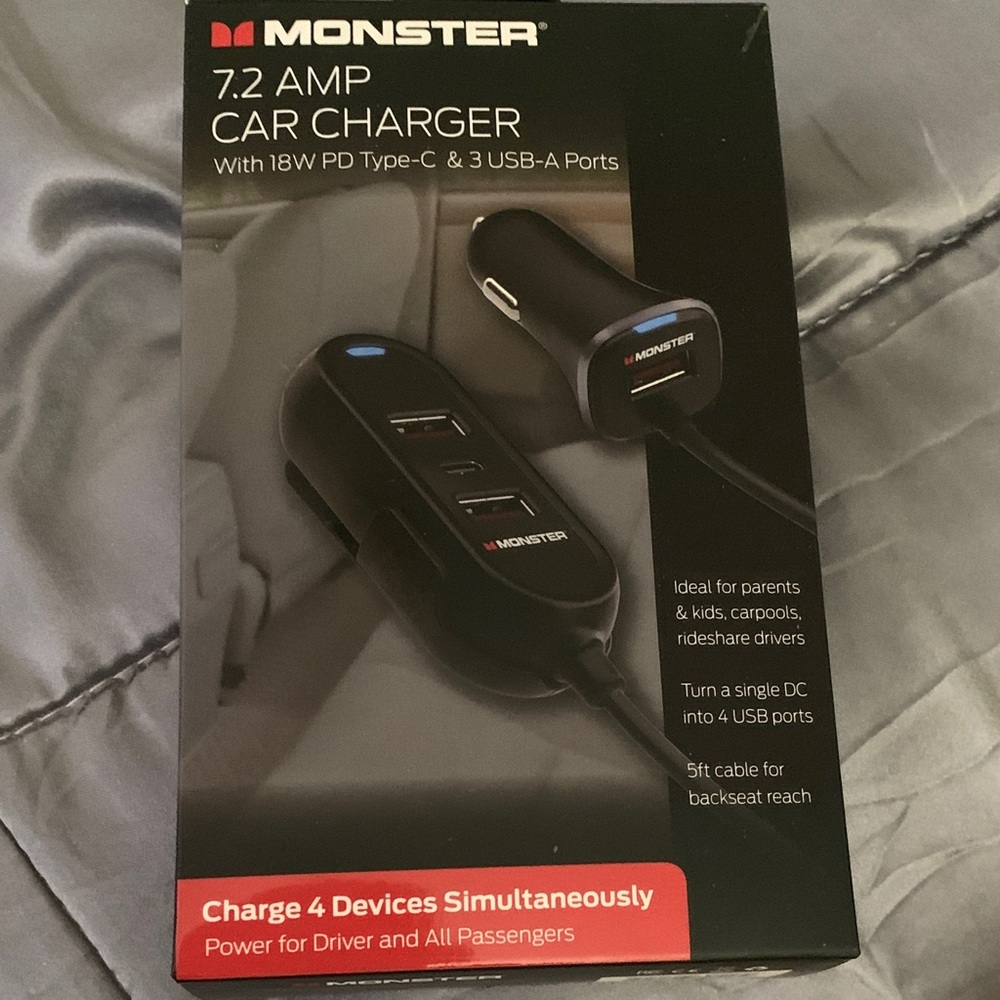 Monster 7.2 Amp Car Charger with USB Ports
